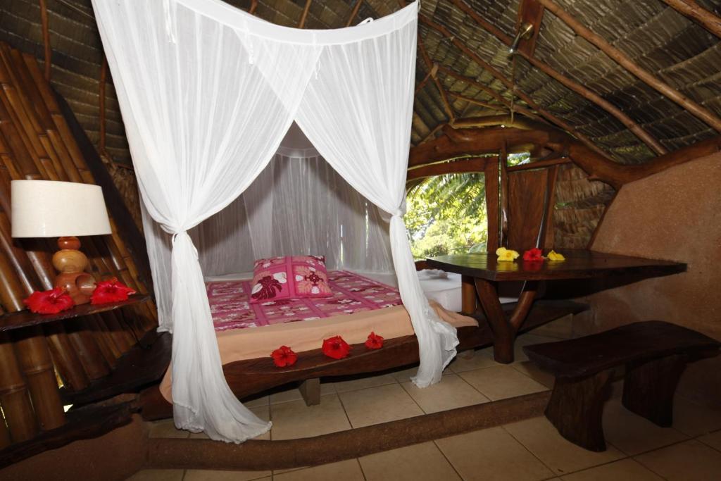 Vanira Lodge Teahupoo Room photo